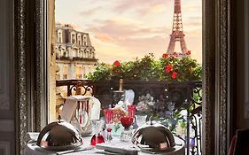 Plaza Athenee - Dorchester Collection 5*